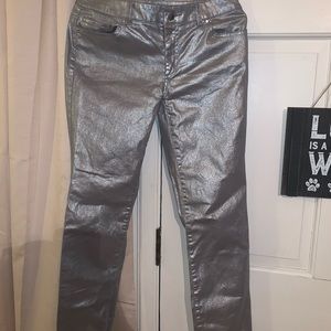 Platinum Chico’s size 00 silver shiny color